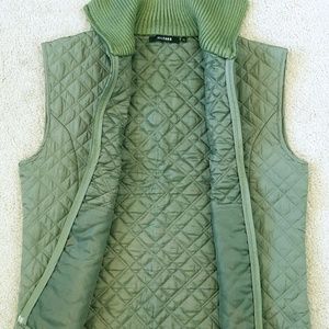 Avitano Olive Green Quilted Vest Sleeveless XL